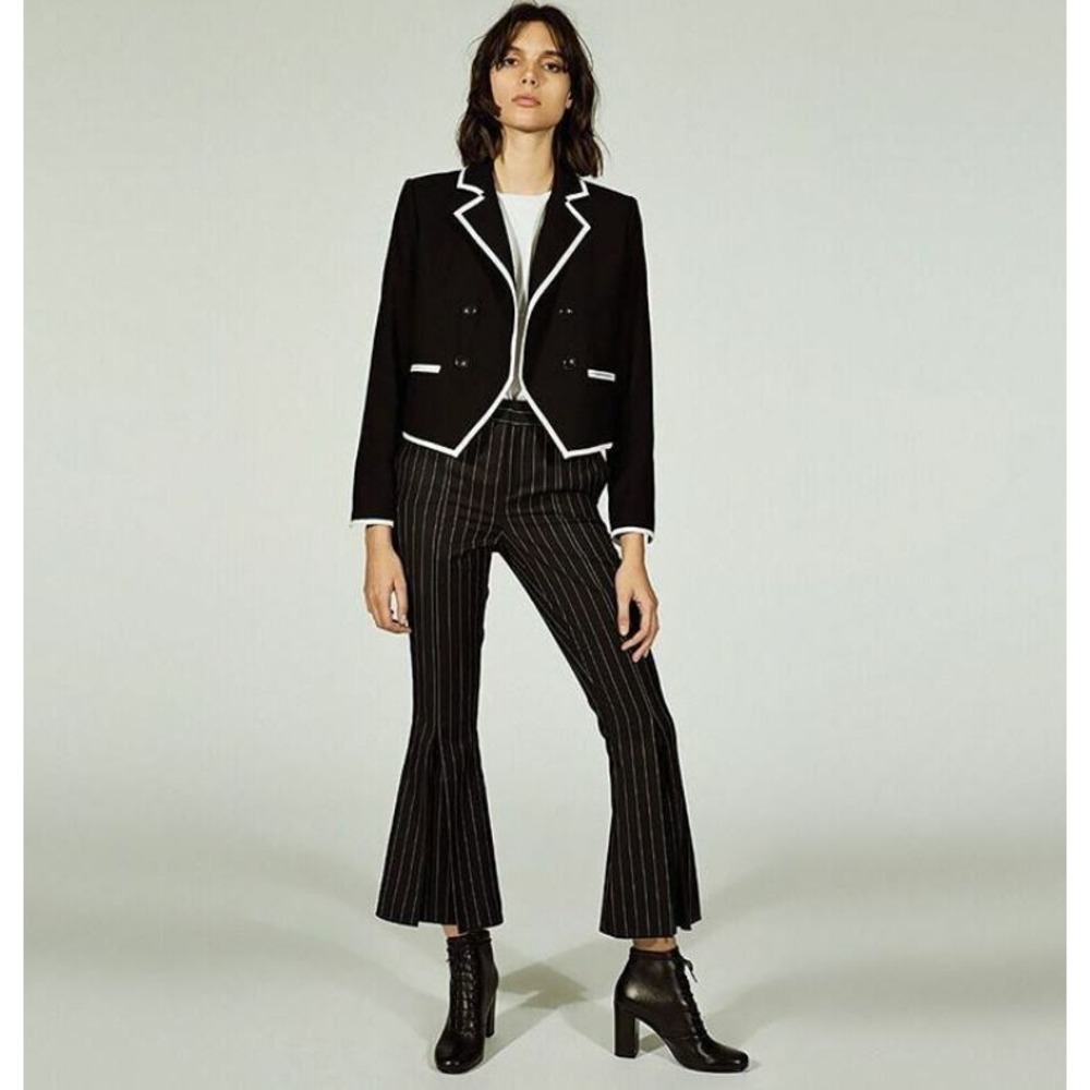 FRAME Pleated Pinstripe Cropped Flared Wool Blend Trouser Pants Noir 6 8 $375